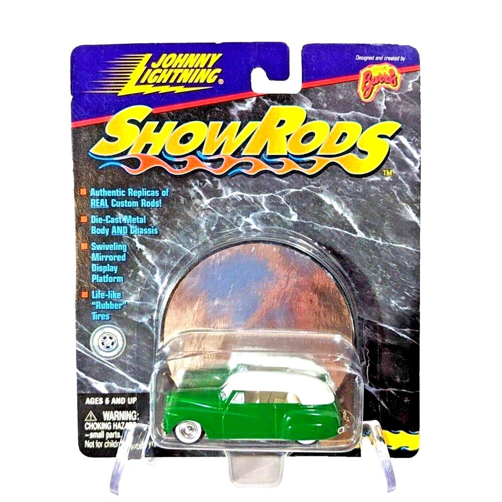 Johnny Lightning Show Rods Diecast Car 1941 Phaeyton Mirror Stand Green White